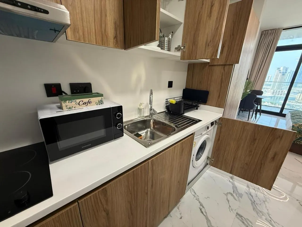 Chic Studio Near Cleveland By Central Stay 아부다비 0*,  아랍에미리트