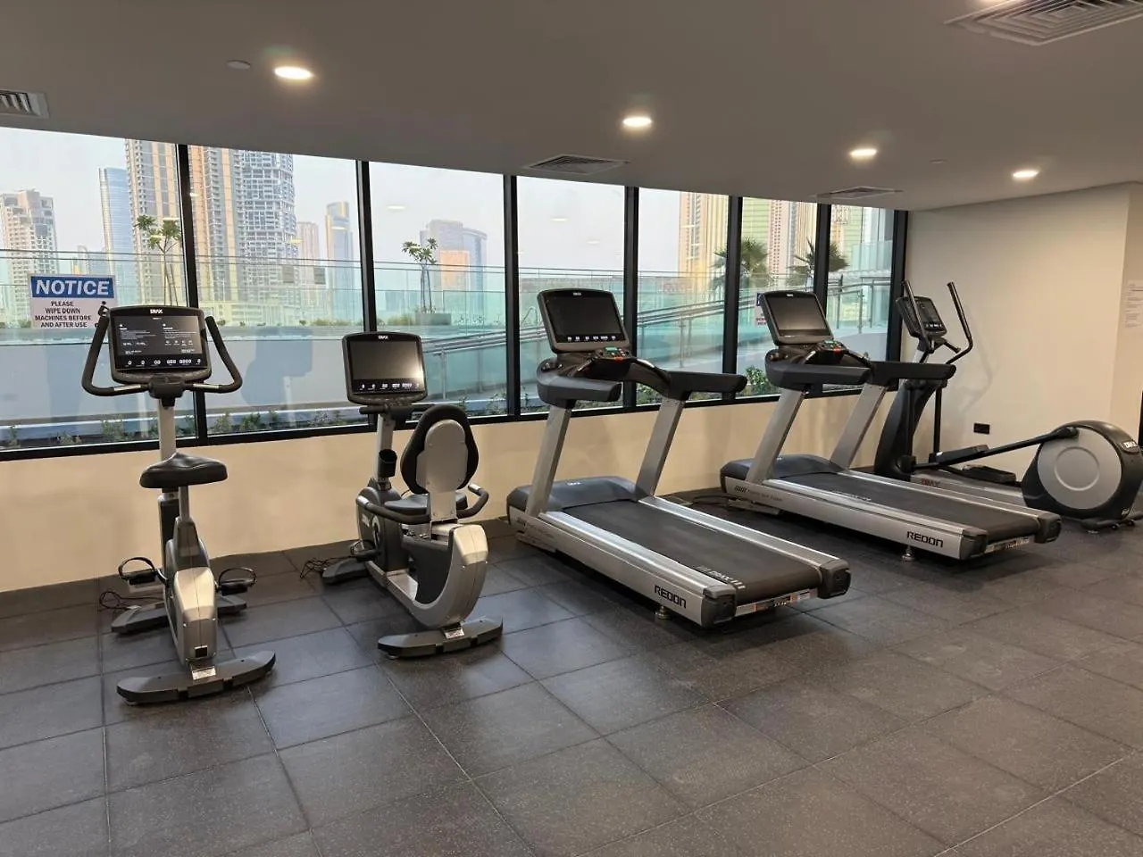 Chic Studio Near Cleveland By Central Stay 아부다비 아랍에미리트
