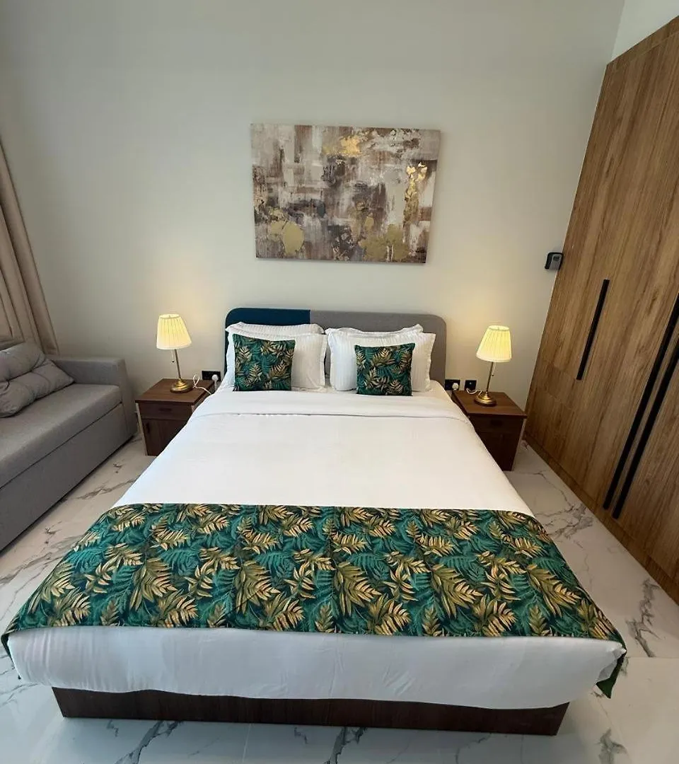 Chic Studio Near Cleveland By Central Stay 아부다비